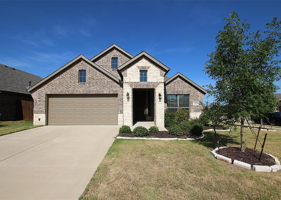 1st image of 940 Cloudlock Drive