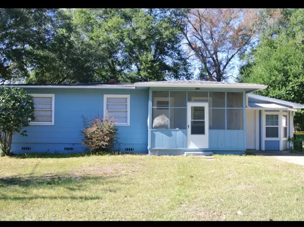 131 3rd St, Niceville, FL 32578