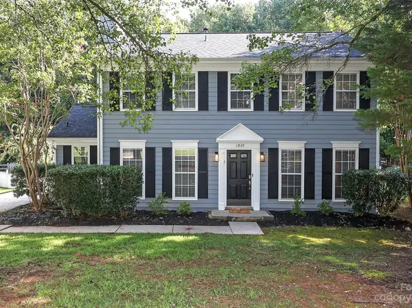 13539 Dansville Dr, Pineville, NC 28134
