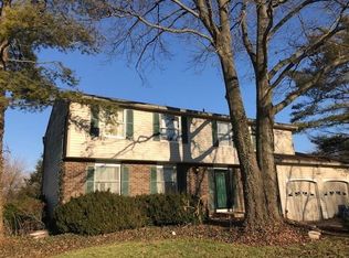 568 Coy Dr, Dayton, OH 45434