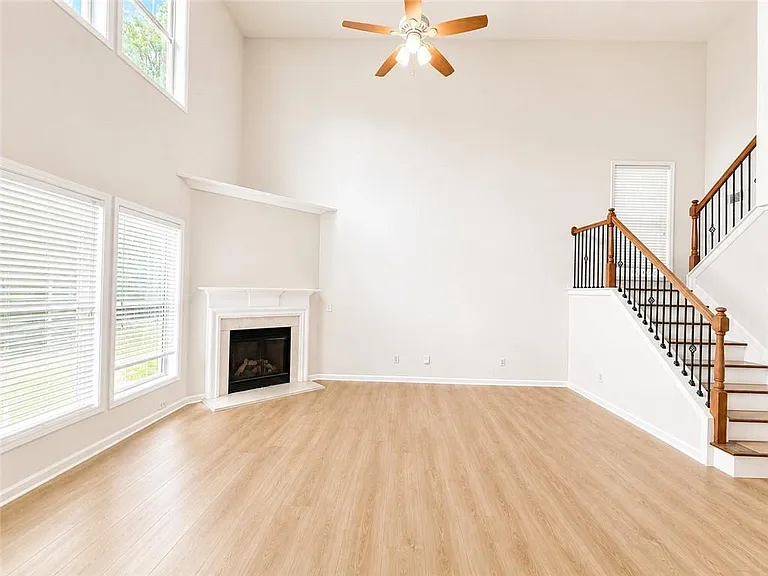 2252 Jasmine Glen Dr — Photo 10