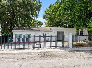 2279 NW 94th St #C, Miami, FL 33147