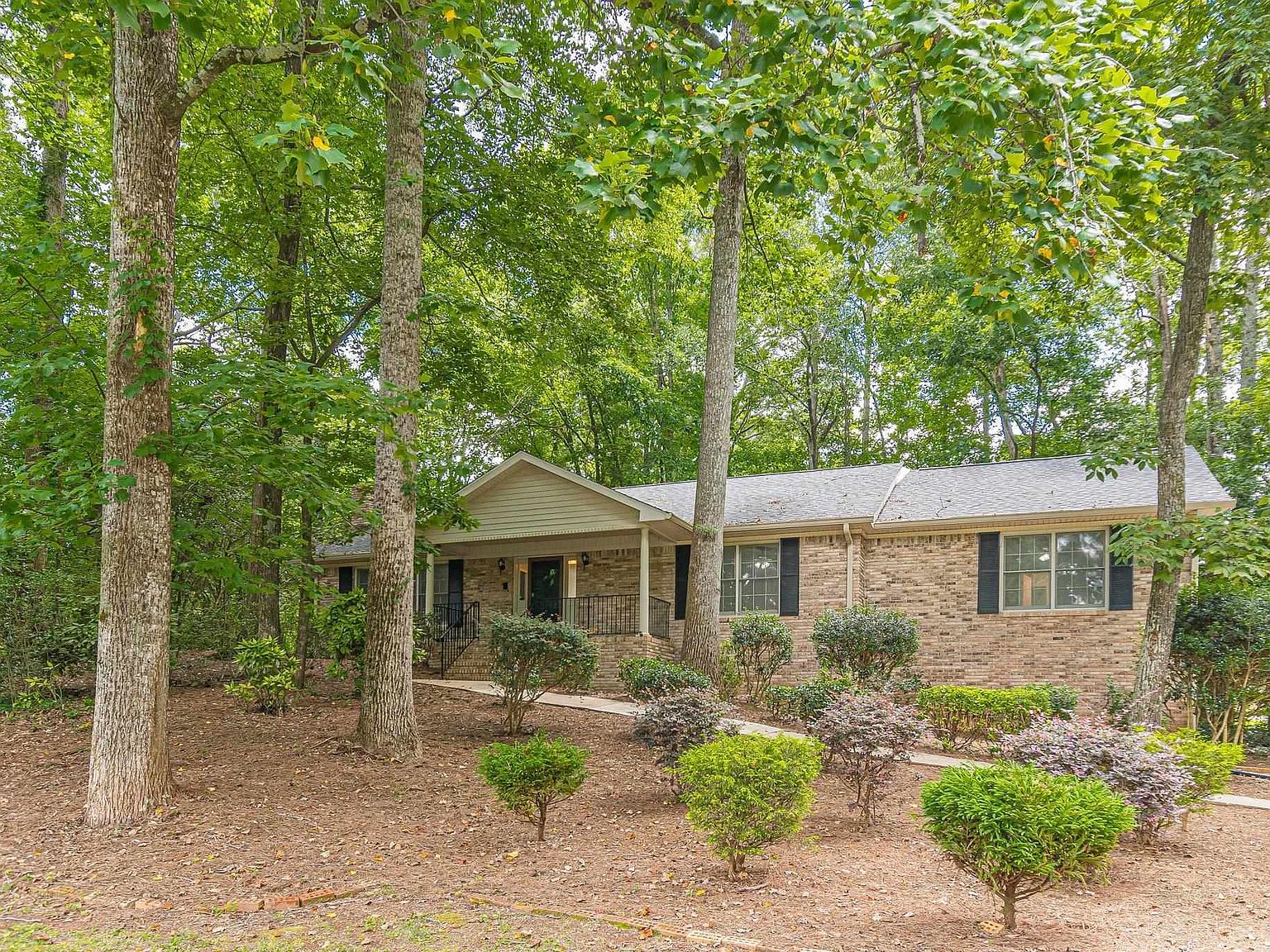 8980 Country Club Dr, Douglasville, GA 30134 Zillow