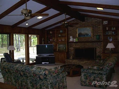 3rd image of 609 Private Road 3141