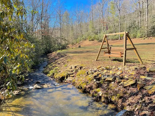 602 Cross Creek Rd, Andrews, NC 28901