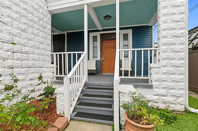 2652 Governor Nicholls St — Photo 2