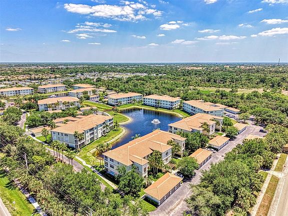 5th image of 900 SAN LINO CIRCLE # 910