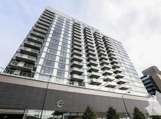127 N Desplaines St #1816, Chicago, IL 60661