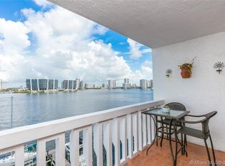 17900 N Bay Rd PH 6, Sunny Isles Beach, FL 33160