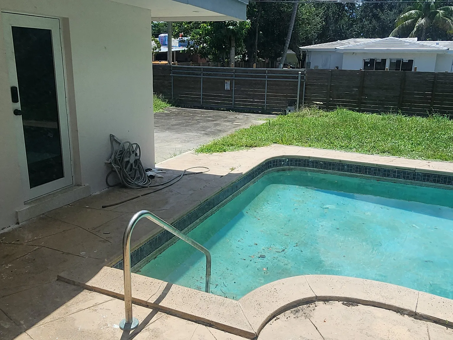 3 bed, 2000 sqft, $6,000 — Photo 3