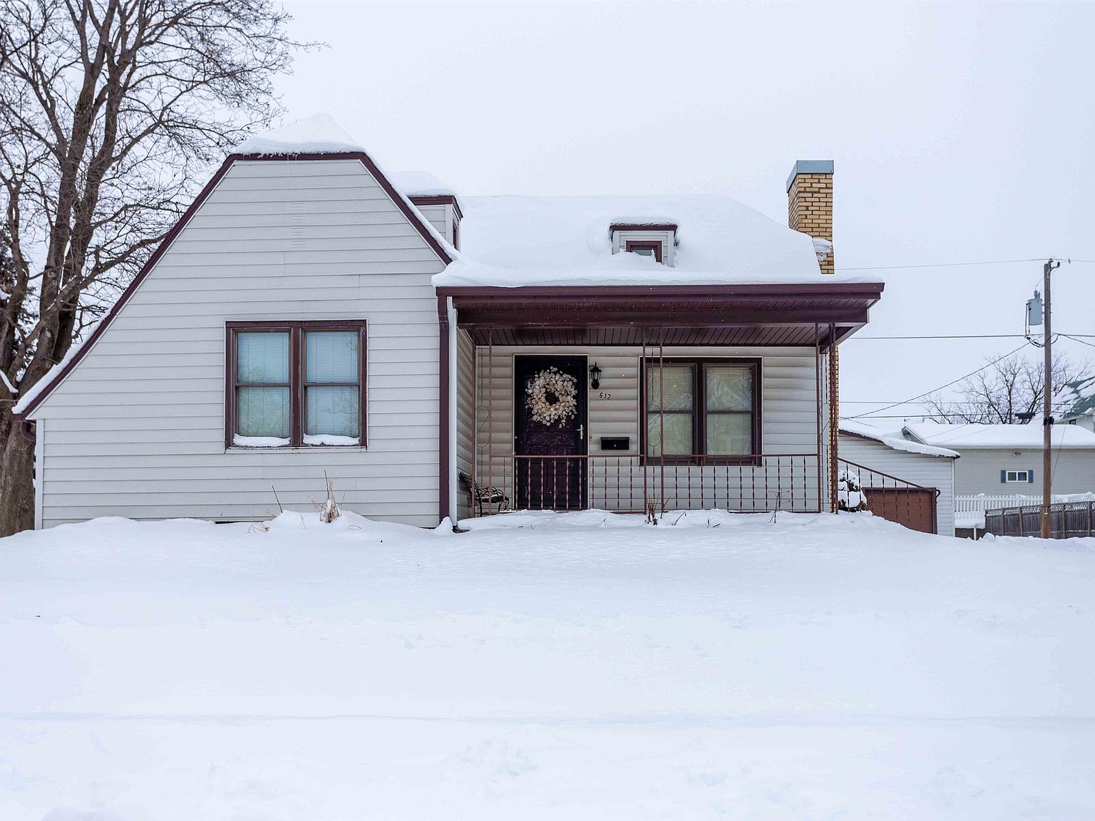 612 2nd Ave SW, Dyersville, IA 52040 Zillow