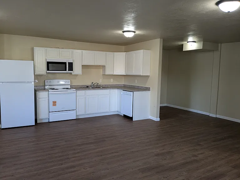 1201 Wells St #F — Photo 1