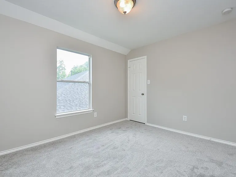 3935 Carters Lake Dr — Photo 26