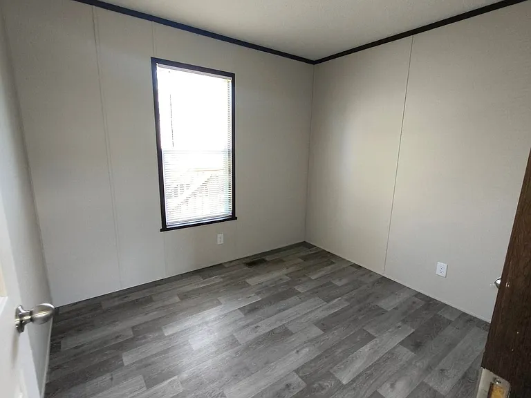 13 E Ashwood Dr — Photo 5