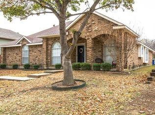3803 Silver Maple Dr, Carrollton, TX 75007