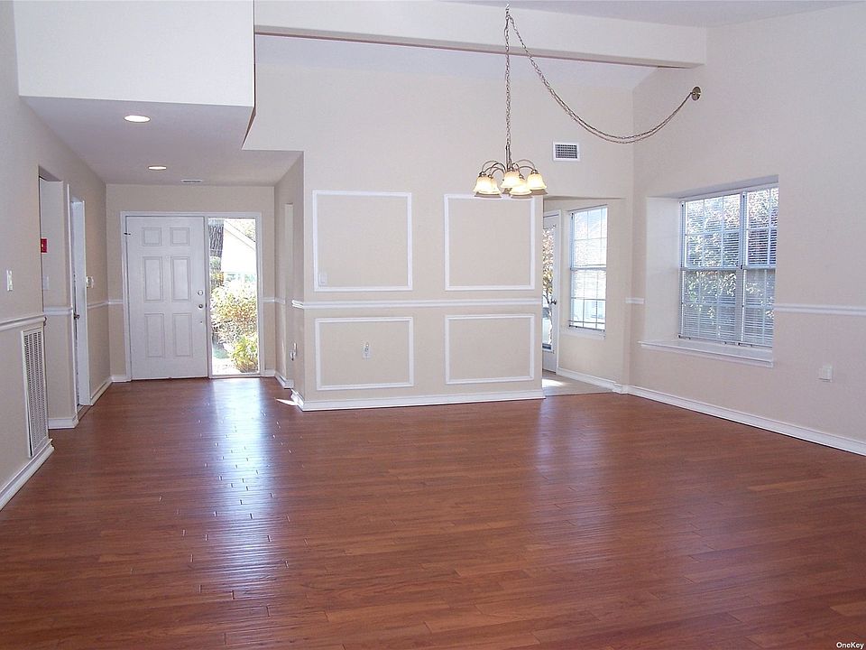 6 Douglaston UNIT 6, Ridge, NY 11961 MLS 3514047 Zillow