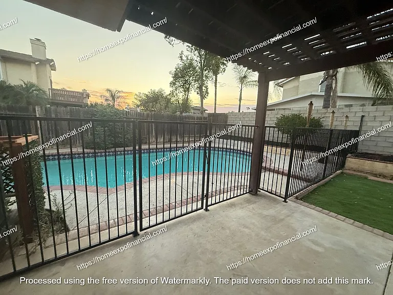 24612 Freeport Dr — Photo 21