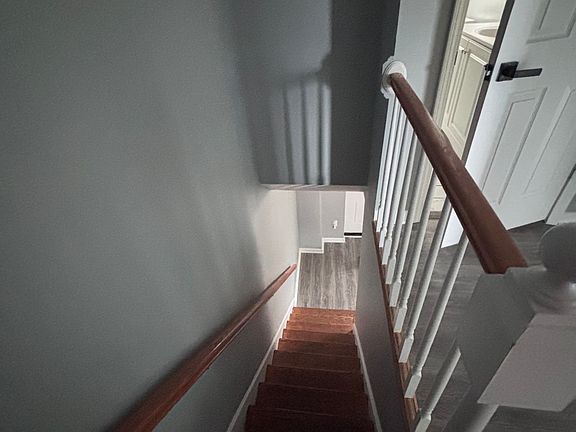 3rd image of 10 S Rosedale St