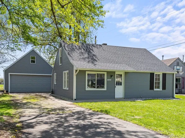 10224 Mildred Ave, Leo, IN 46765