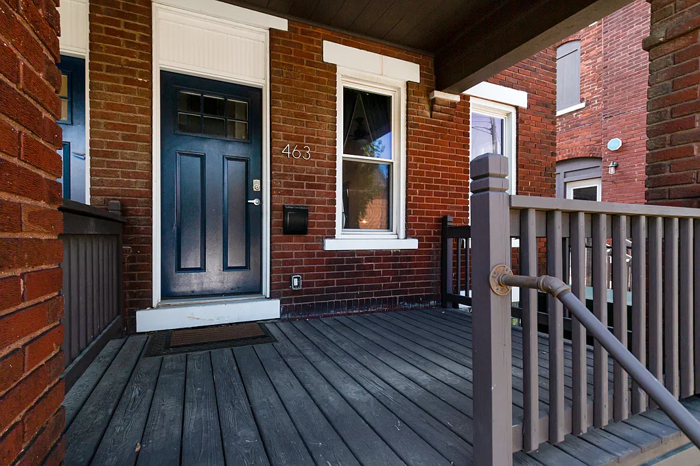 2 bed, 1.5 bath, 952 sqft, $1,400 — Photo 2