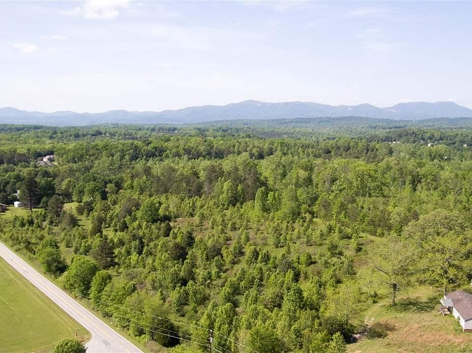 1390 Groce Meadow Rd, Taylors, SC 29687 Zillow