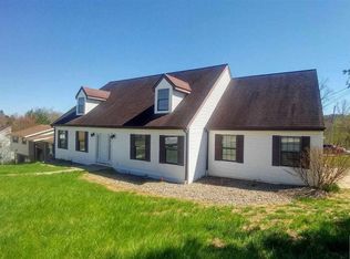 2 Kings Ct, Ona, WV 25545