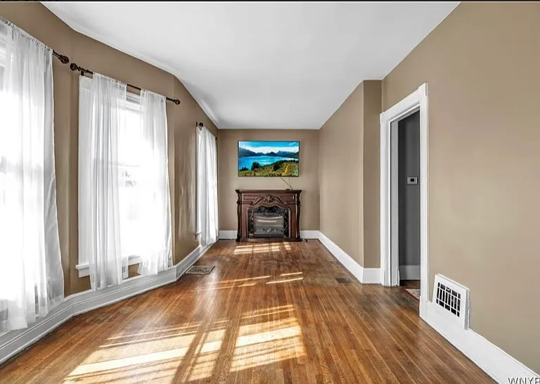 135 Norwood Ave #1 — Photo 4