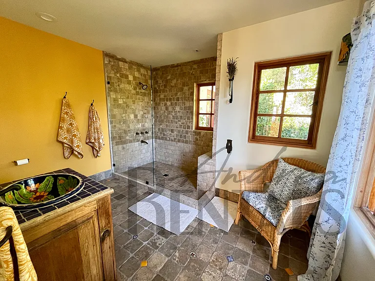 111 El Camino Real — Photo 47