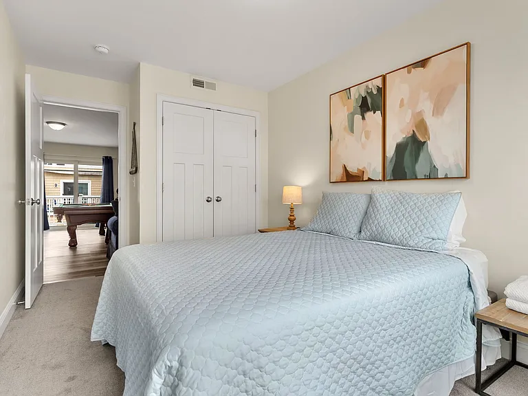 128 Ashworth Ave #309 — Photo 40