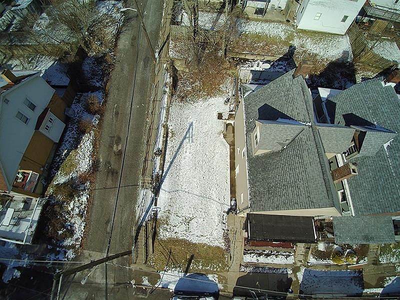 1st image of 429 Kathleen St