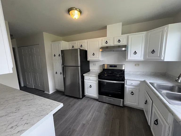 10G Fernwood Dr #10G — Photo 6