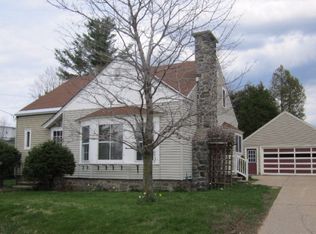 87 Wawbeek Ave, Tupper Lake, NY 12986