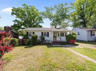 1901 Albatross St, Greensboro, NC 27403