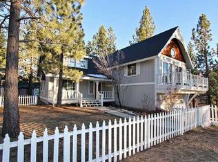 319 Eureka Dr, Big Bear Lake, CA 92315