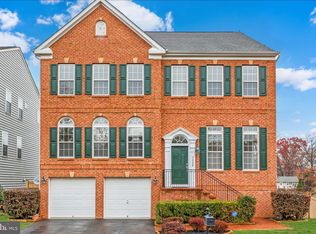 7220 Rita Gray Loop, Alexandria, VA 22315
