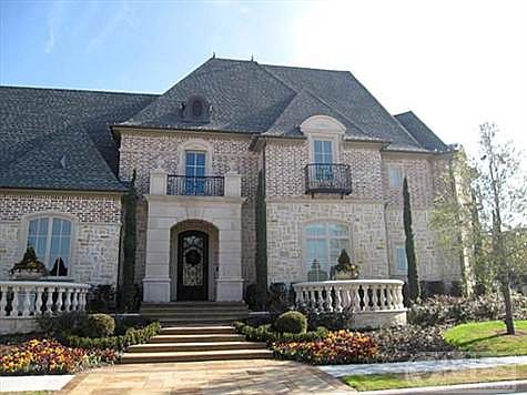3rd image of 6916 Deloach Ct