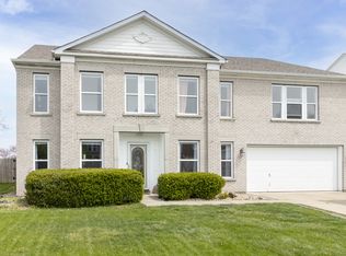 5603 N Rockingham Ln, McCordsville, IN 46055