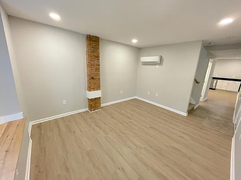 41 Grove St #41 — Photo 7