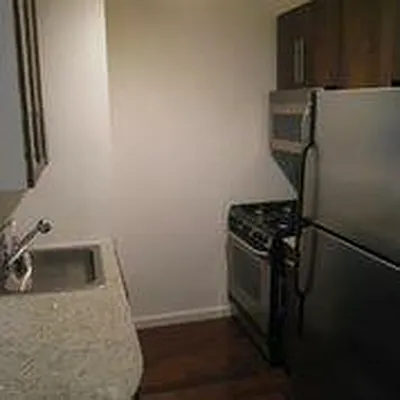 Rented by Platinvm Property Group New York | media 7
