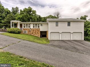 226 Notch Rd, Duncannon, PA 17020