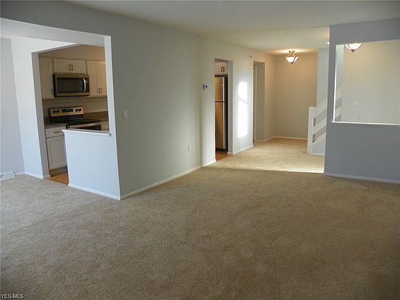 2nd image of 7366 Creekwood Dr #9C