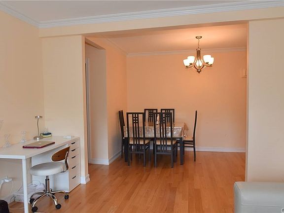3rd image of 73-11 210th St APT 5N