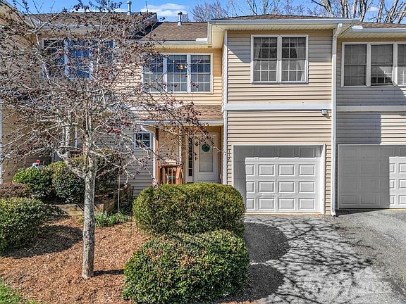 3rd image of 112 Farm Ln