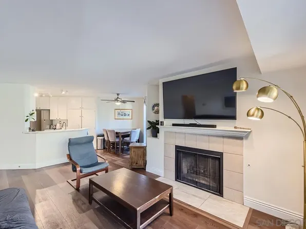 9730 Mesa Springs Way Unit 23, San Diego, CA 92126