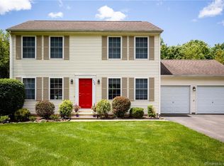 282 Broad Brook Rd, Enfield, CT 06082