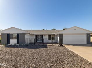 9241 W Arrowhead Dr, Sun City, AZ 85351