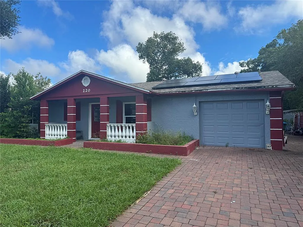 3 bed, 2.0 bath, 1714 sqft, $2,500 — Photo 1
