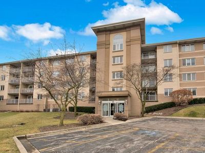 480 E Montrose Ave APT 205, Wood Dale, IL, 60191