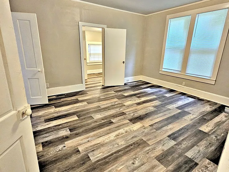 414 5th Ave SW — Photo 10