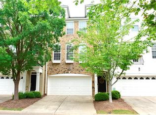 11304 Musette Cir, Alpharetta, GA 30009